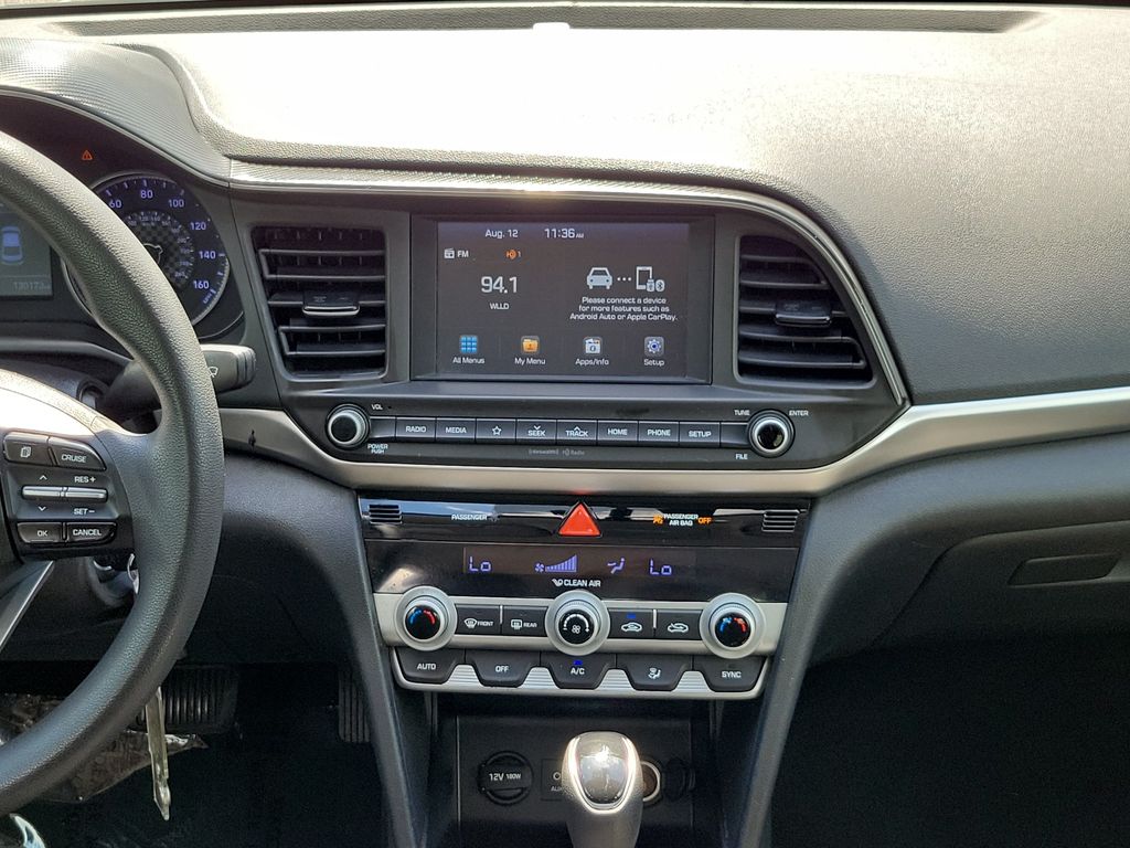 Thumbnail: 2020 Hyundai Elantra - 11