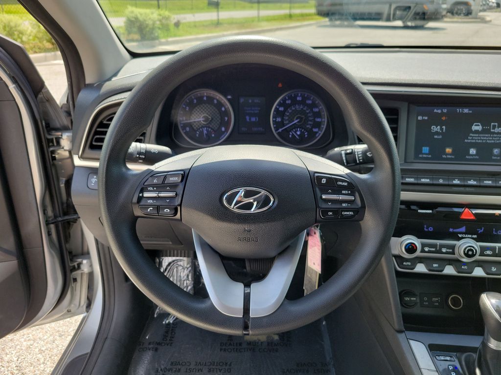 Thumbnail: 2020 Hyundai Elantra - 23