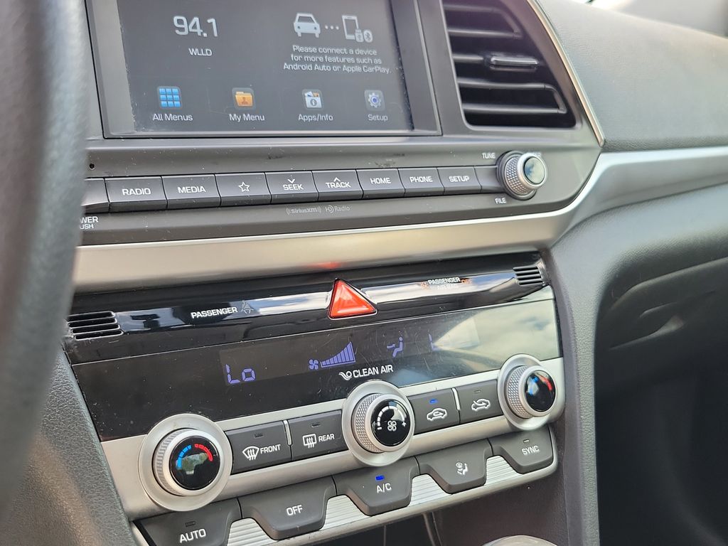 Thumbnail: 2020 Hyundai Elantra - 27