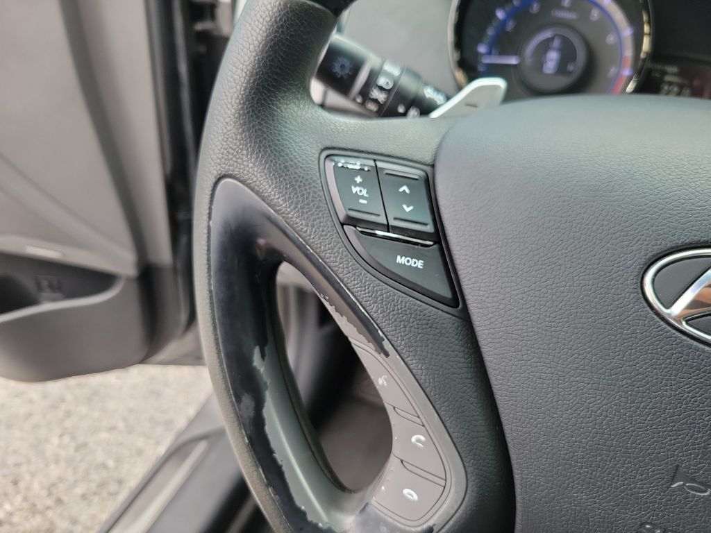 Thumbnail: 2013 Hyundai Sonata - 26