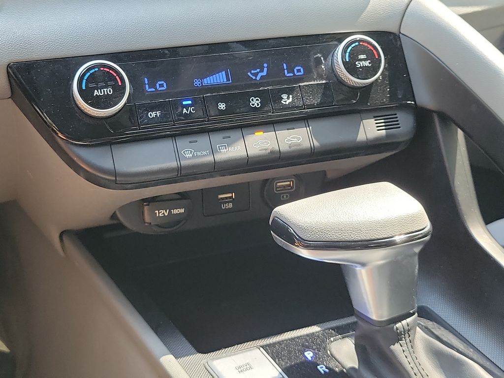 Thumbnail: 2023 Hyundai Elantra - 26