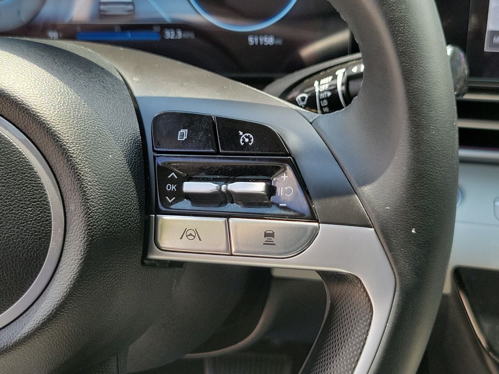 Thumbnail: 2023 Hyundai Elantra - 27