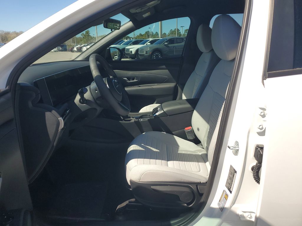 Thumbnail: 2026 Hyundai Santa Cruz - 26