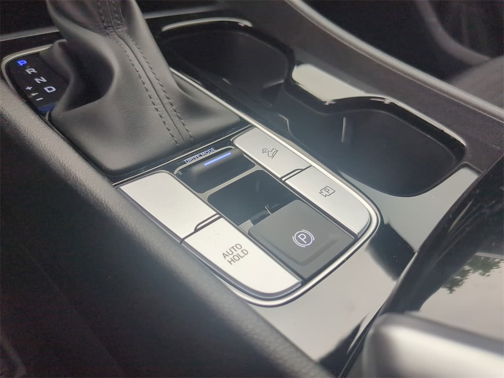 Thumbnail: 2025 Hyundai Santa Cruz - 24