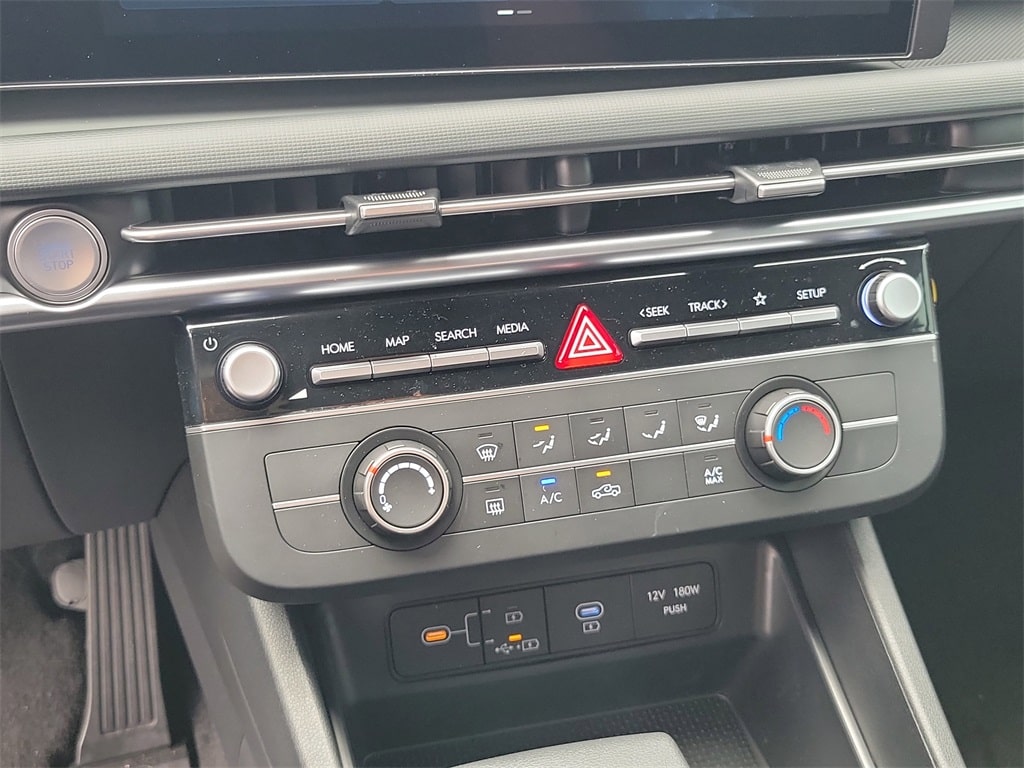 2025 Hyundai Santa Cruz SE 29