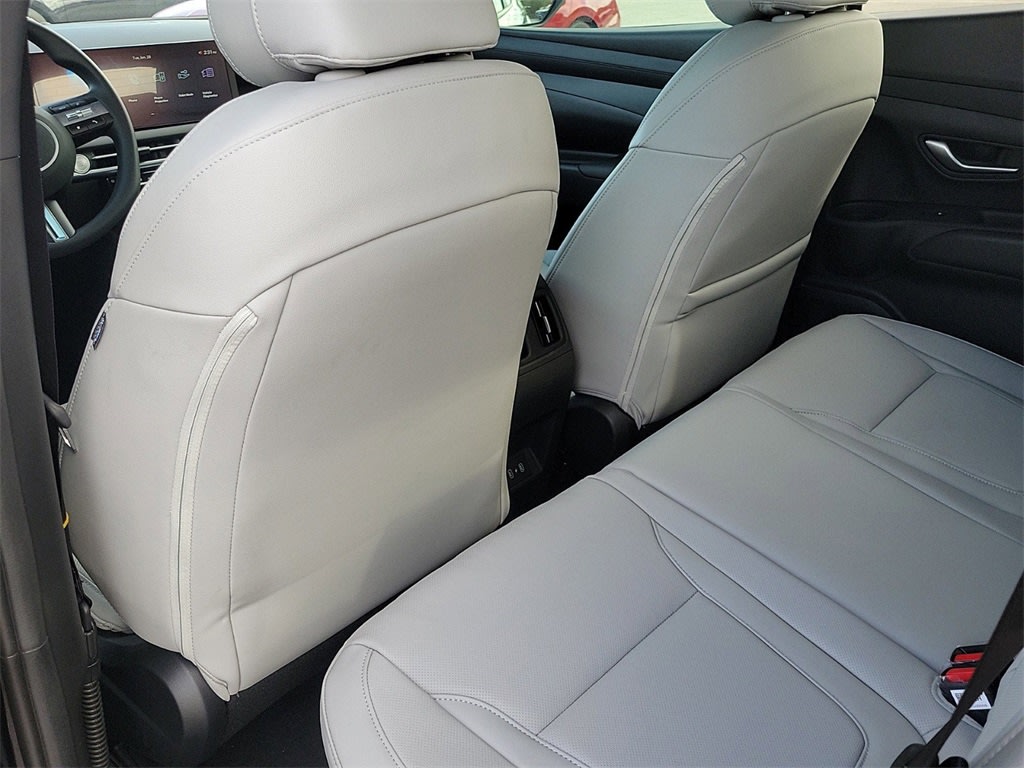 2025 Hyundai Santa Cruz SEL 17