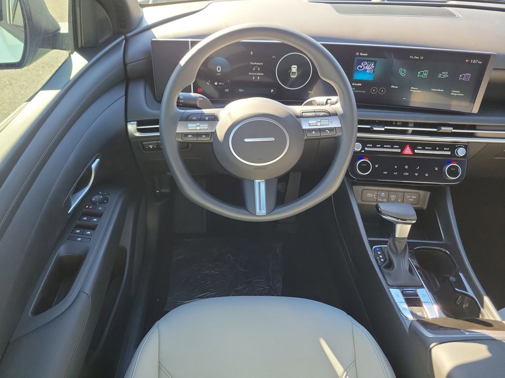 Thumbnail: 2026 Hyundai Santa Cruz - 8