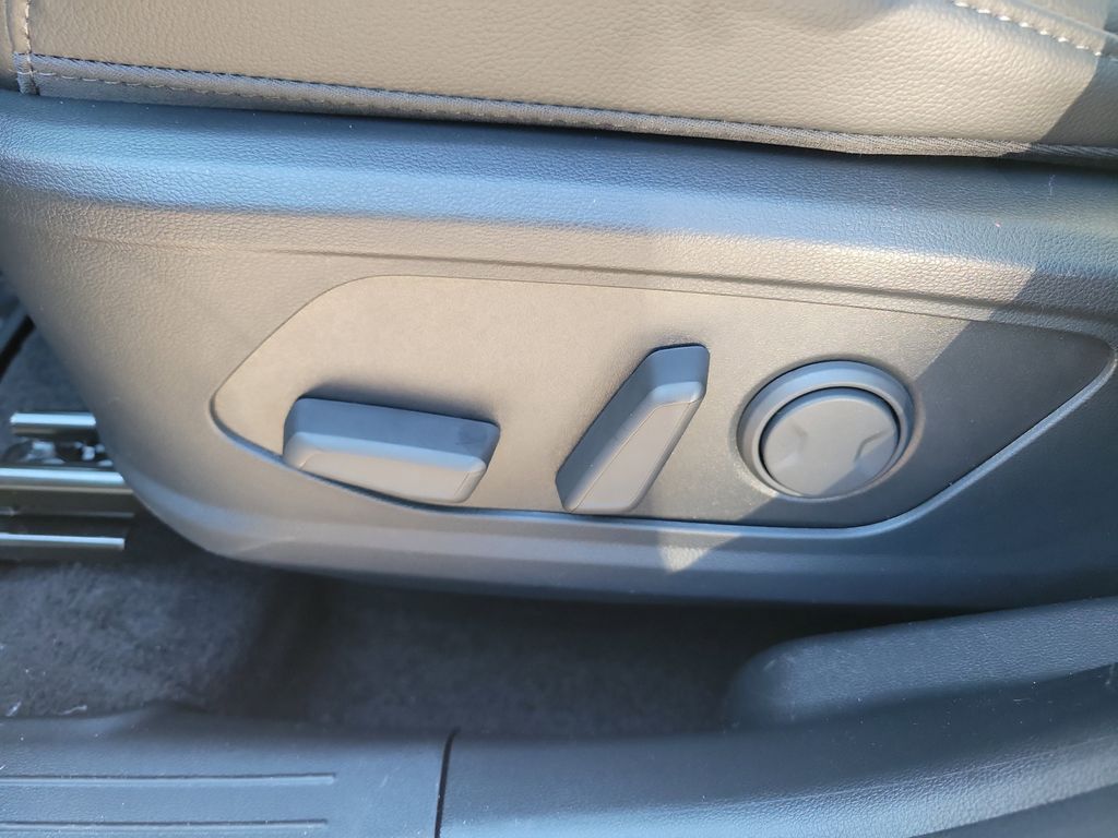 Thumbnail: 2026 Hyundai Santa Cruz - 24