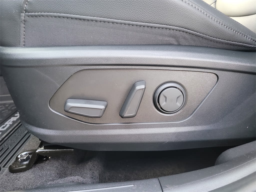 Thumbnail: 2025 Hyundai Santa Cruz - 22