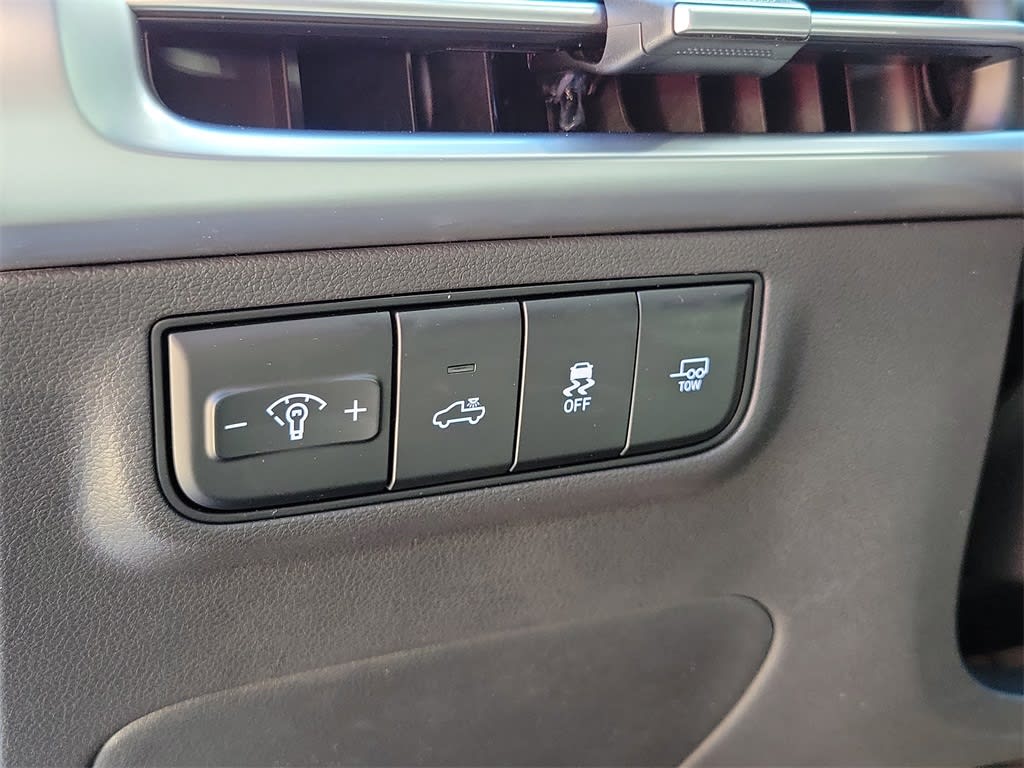 Thumbnail: 2025 Hyundai Santa Cruz - 24