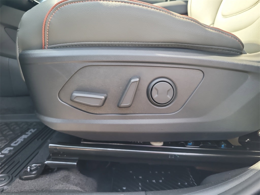 Thumbnail: 2025 Hyundai Santa Cruz - 23