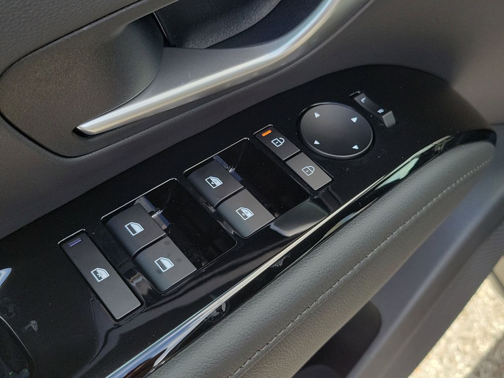 Thumbnail: 2026 Hyundai Santa Cruz - 24