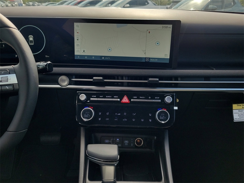 Thumbnail: 2025 Hyundai Santa Cruz - 13