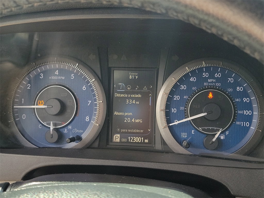 Thumbnail: 2015 Toyota Sienna - 14
