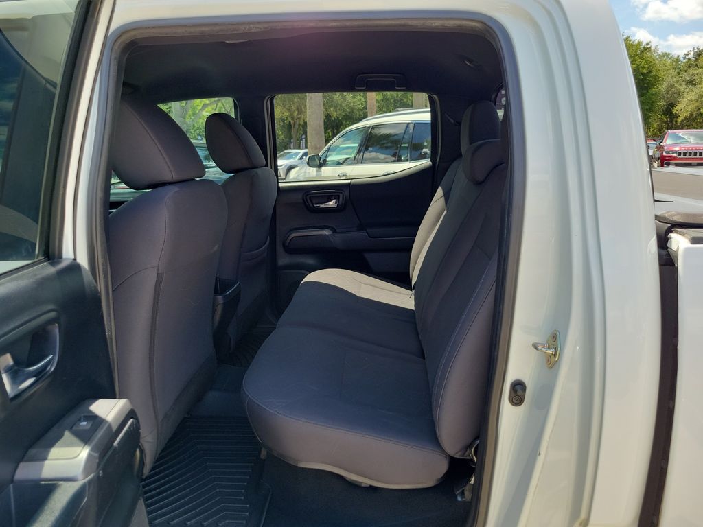 Thumbnail: 2017 Toyota Tacoma - 8