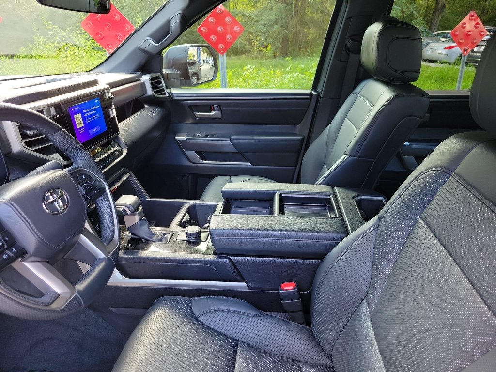 Thumbnail: 2025 Toyota Tundra - 9