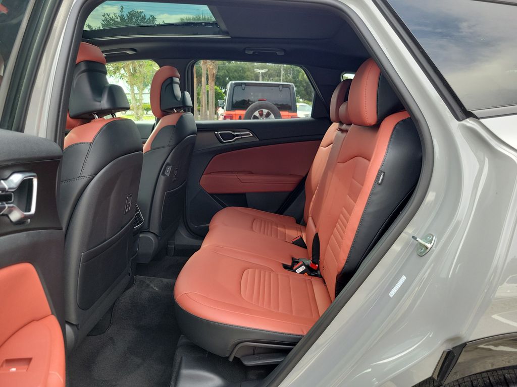 Thumbnail: 2026 Kia Sportage - 18