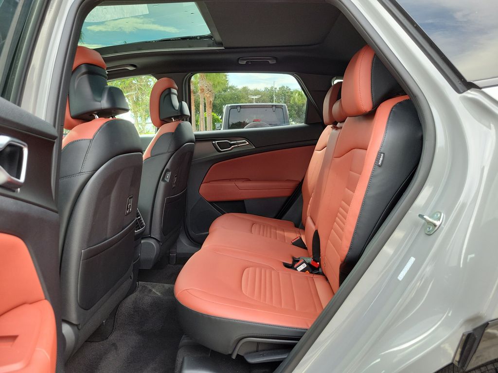 Thumbnail: 2026 Kia Sportage - 8