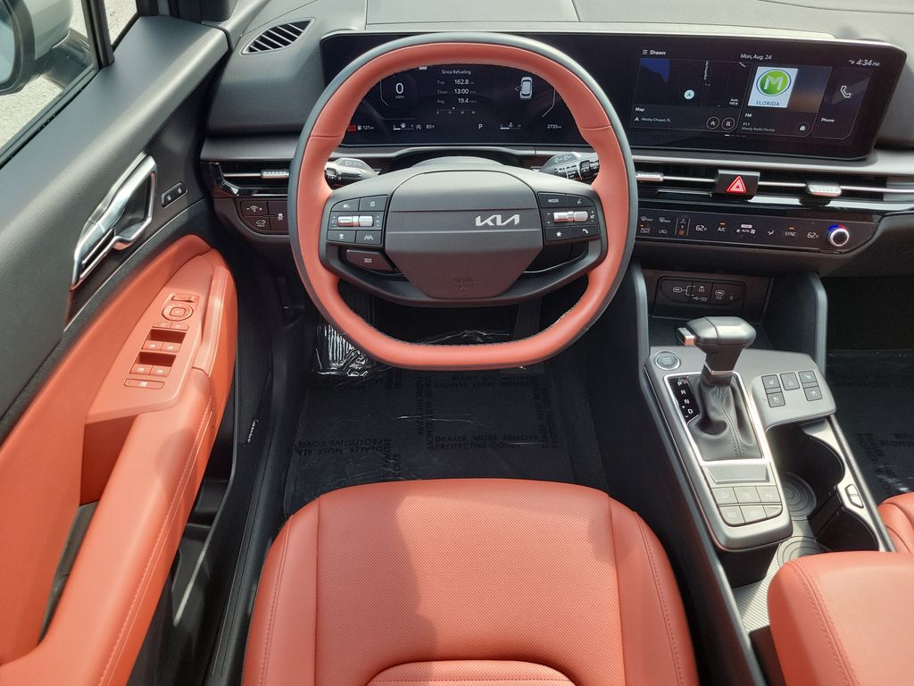 Thumbnail: 2026 Kia Sportage - 6