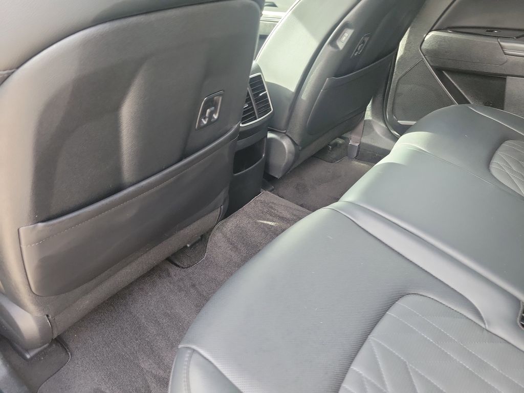 Thumbnail: 2025 Kia Sportage - 20