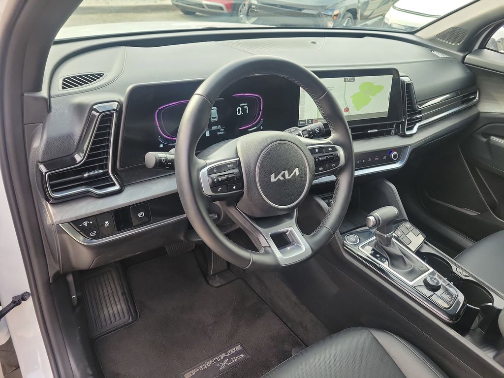 Thumbnail: 2025 Kia Sportage - 12