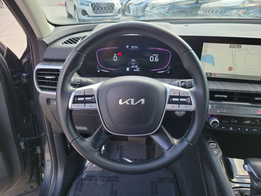 Thumbnail: 2024 Kia Telluride - 10
