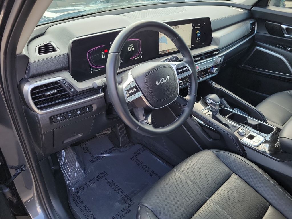 Thumbnail: 2024 Kia Telluride - 9