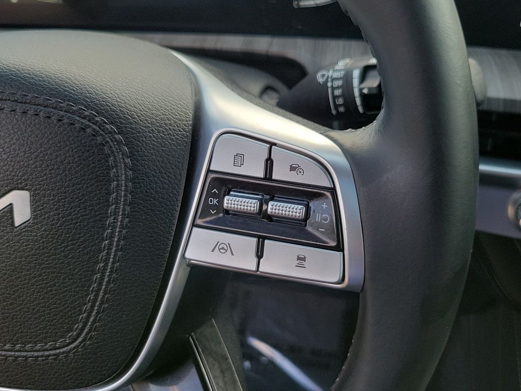 Thumbnail: 2024 Kia Telluride - 26