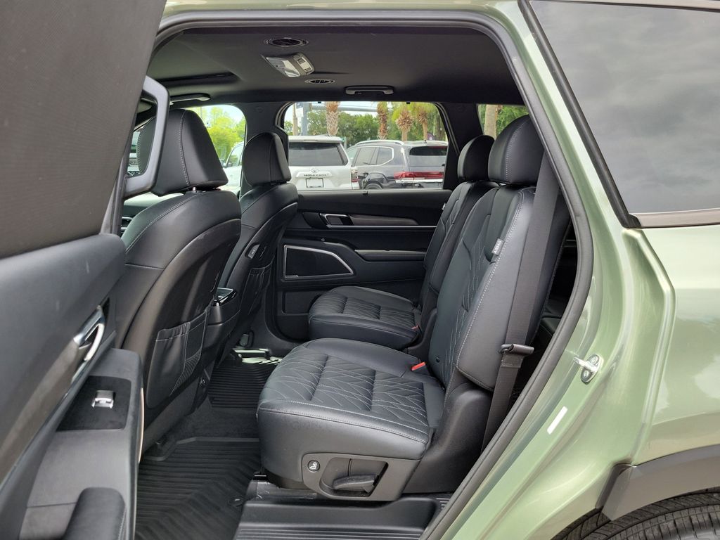 Thumbnail: 2024 Kia Telluride - 8