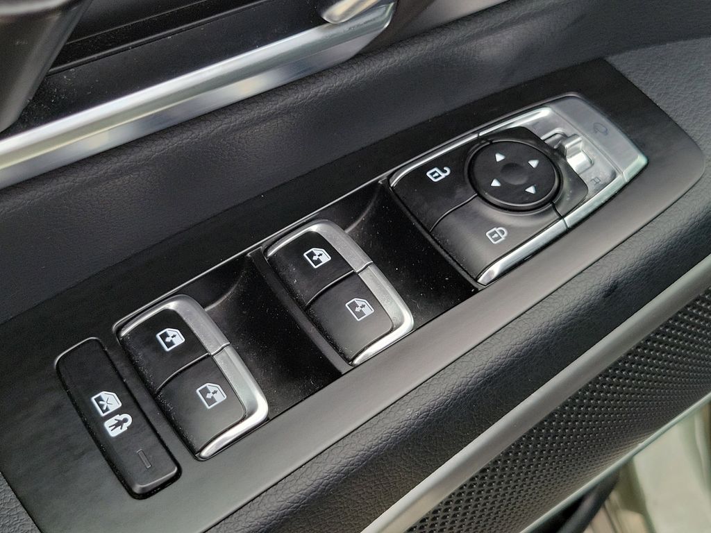 Thumbnail: 2024 Kia Telluride - 22