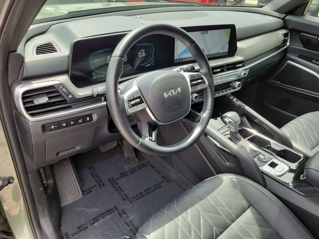 Thumbnail: 2024 Kia Telluride - 25