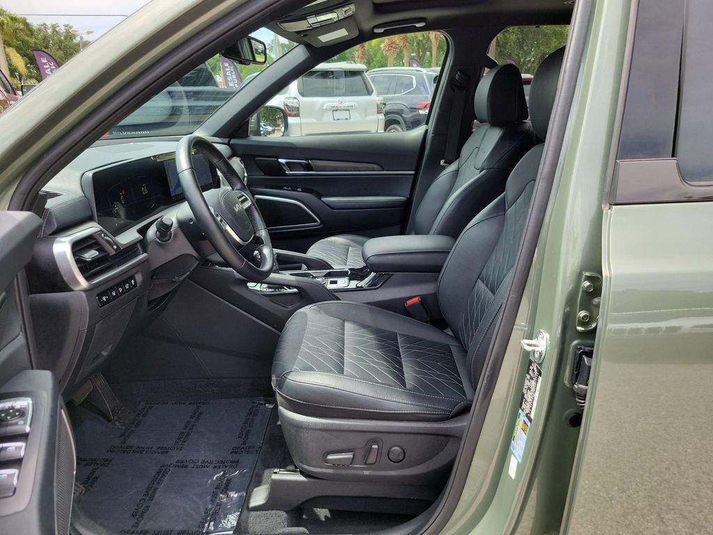 Thumbnail: 2024 Kia Telluride - 7