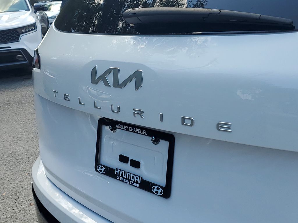 Thumbnail: 2024 Kia Telluride - 18