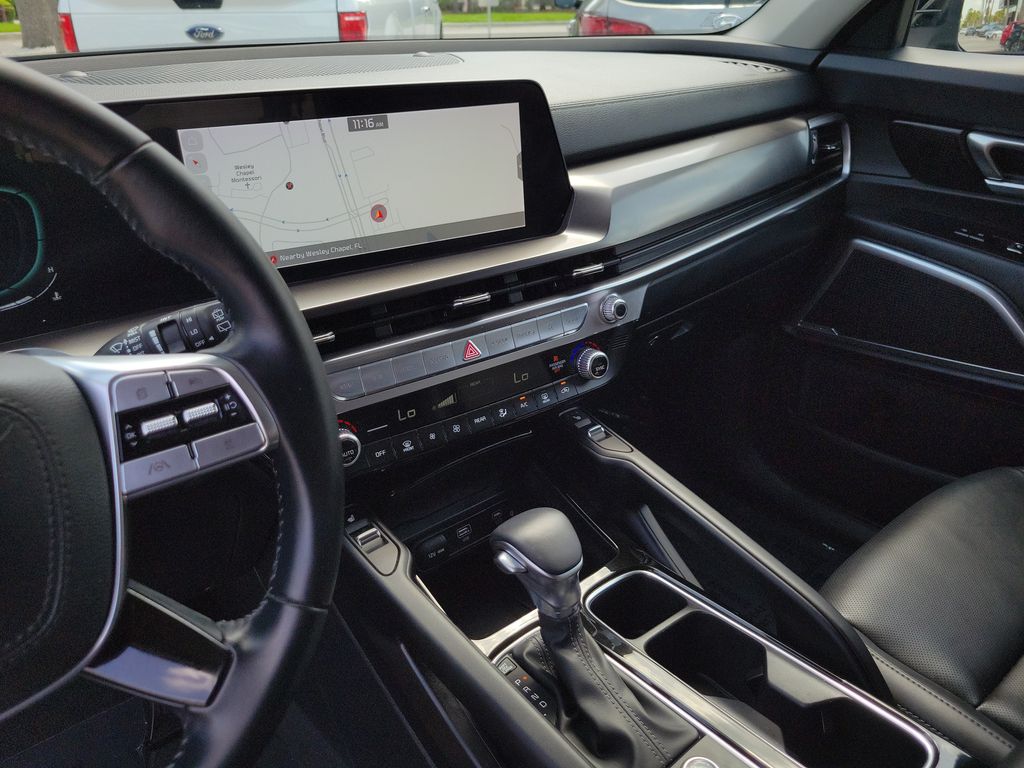 Thumbnail: 2024 Kia Telluride - 30