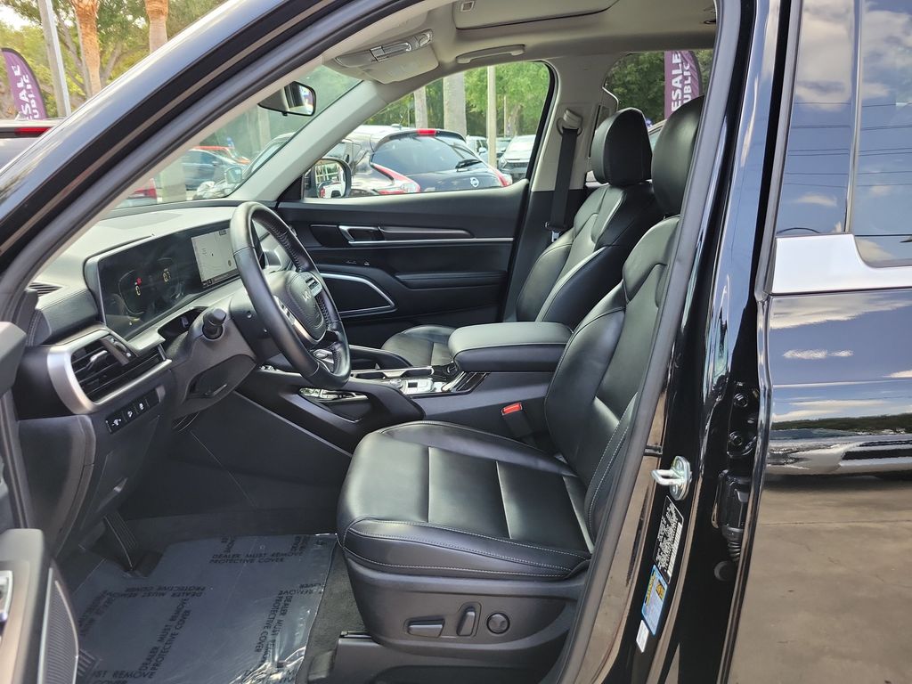 Thumbnail: 2024 Kia Telluride - 7