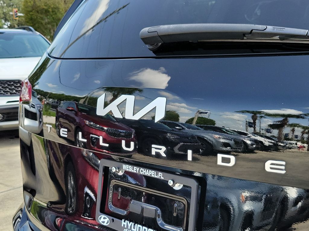 Thumbnail: 2024 Kia Telluride - 4