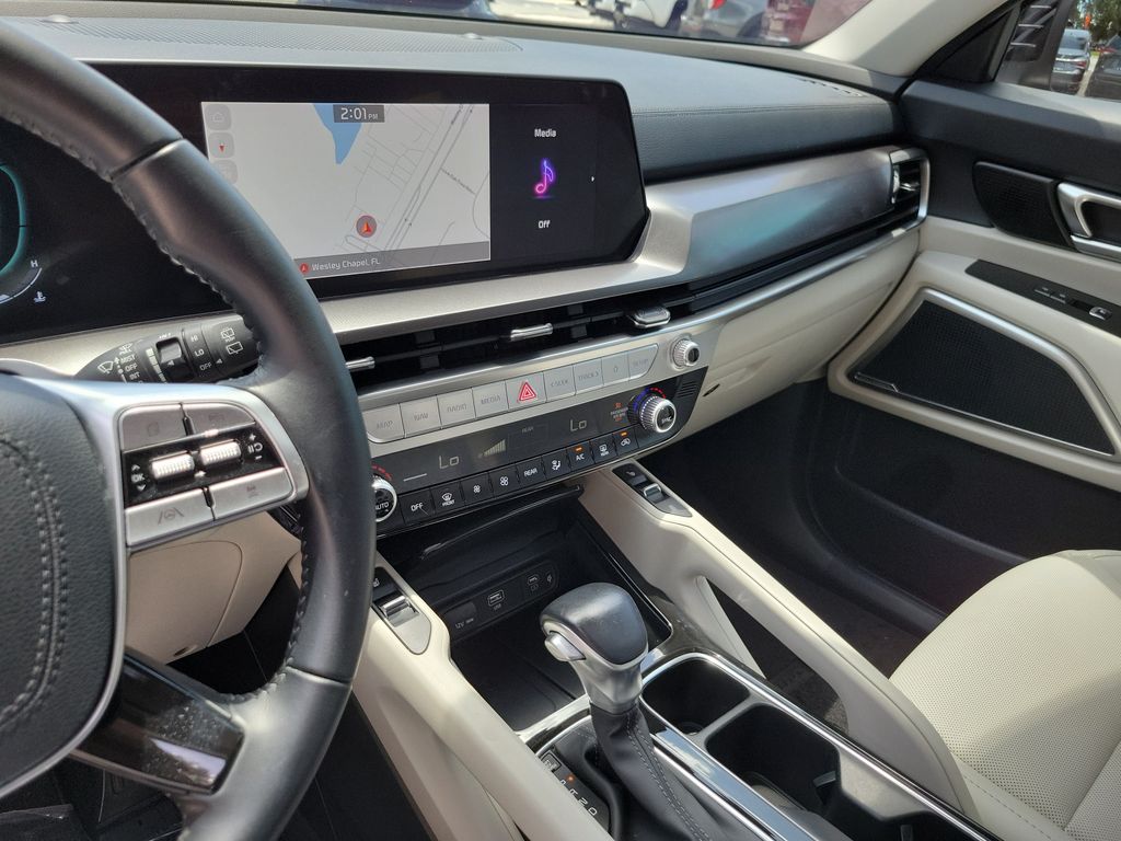 Thumbnail: 2024 Kia Telluride - 12