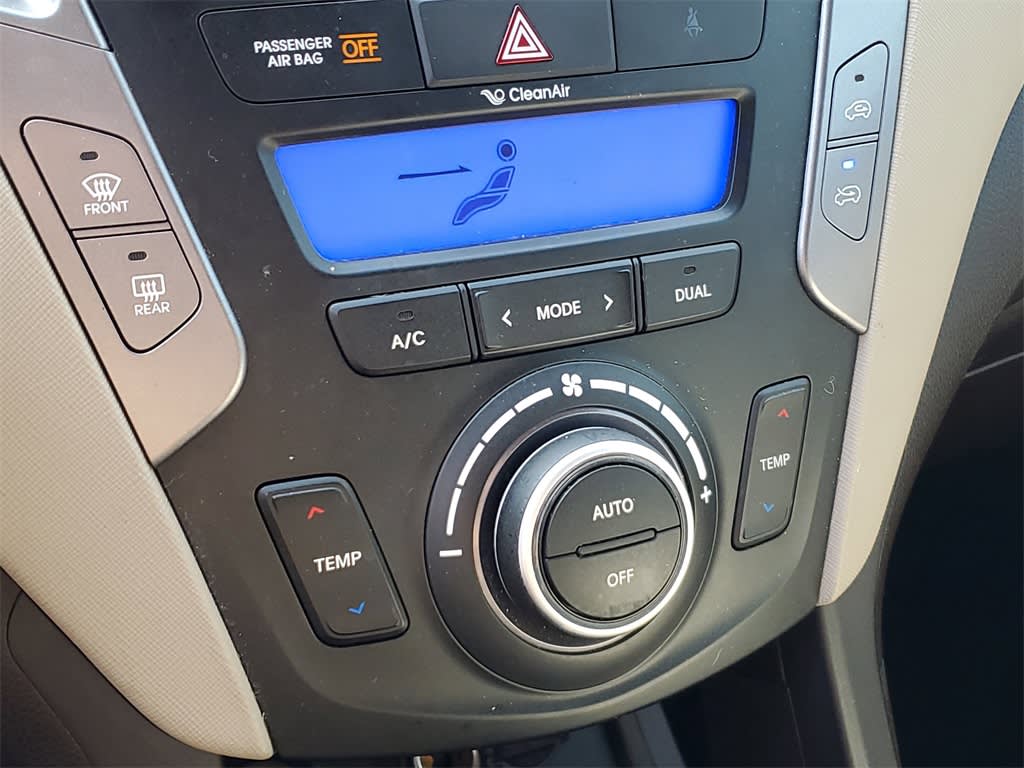 Thumbnail: 2015 Hyundai Santa Fe - 28