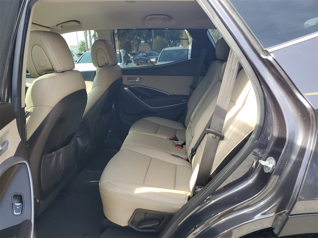 Thumbnail: 2015 Hyundai Santa Fe - 10