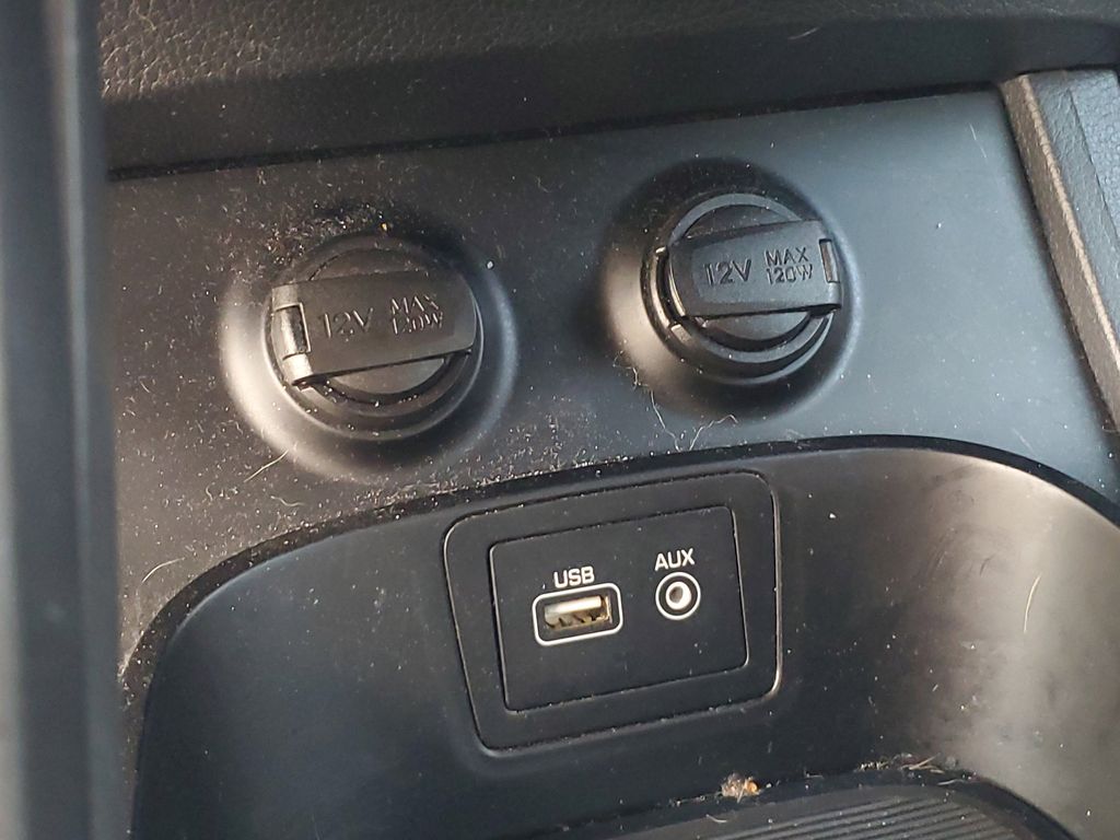 Thumbnail: 2018 Hyundai Santa Fe - 30