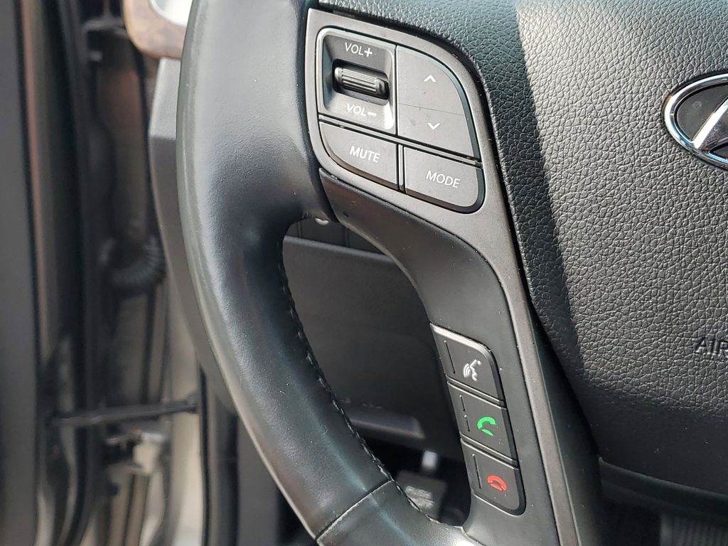 Thumbnail: 2018 Hyundai Santa Fe - 27