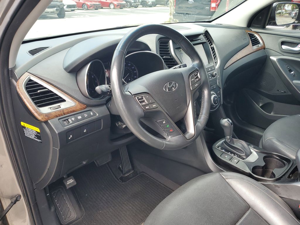 Thumbnail: 2018 Hyundai Santa Fe - 10