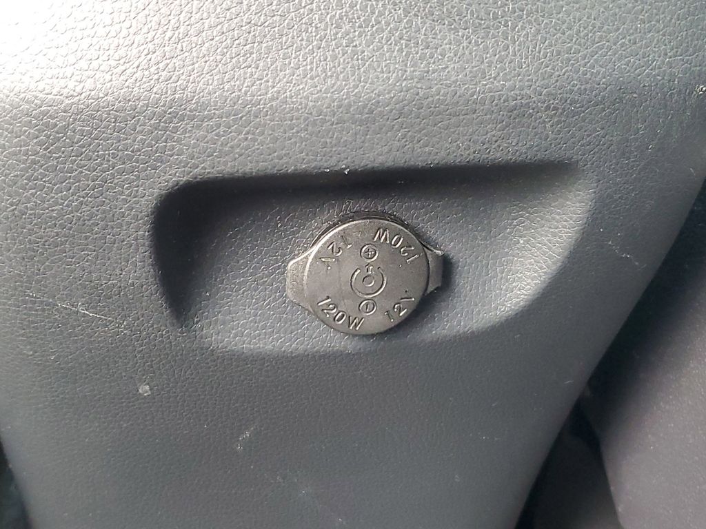 Thumbnail: 2018 Hyundai Santa Fe - 20