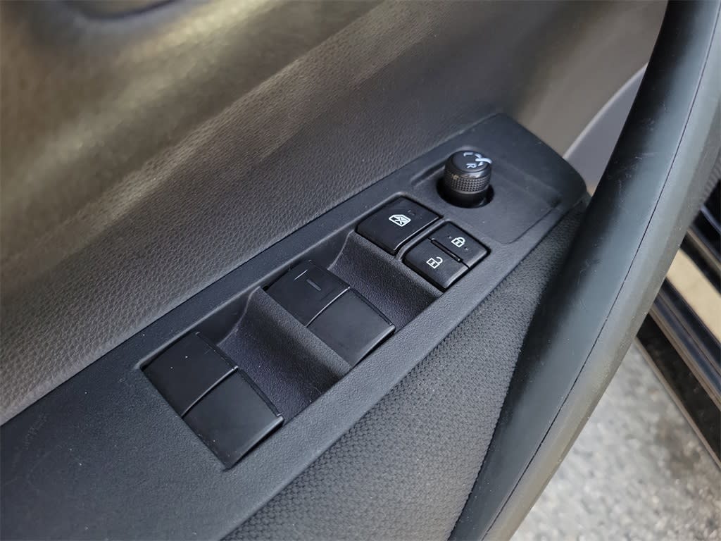 2023 Toyota Corolla LE 22