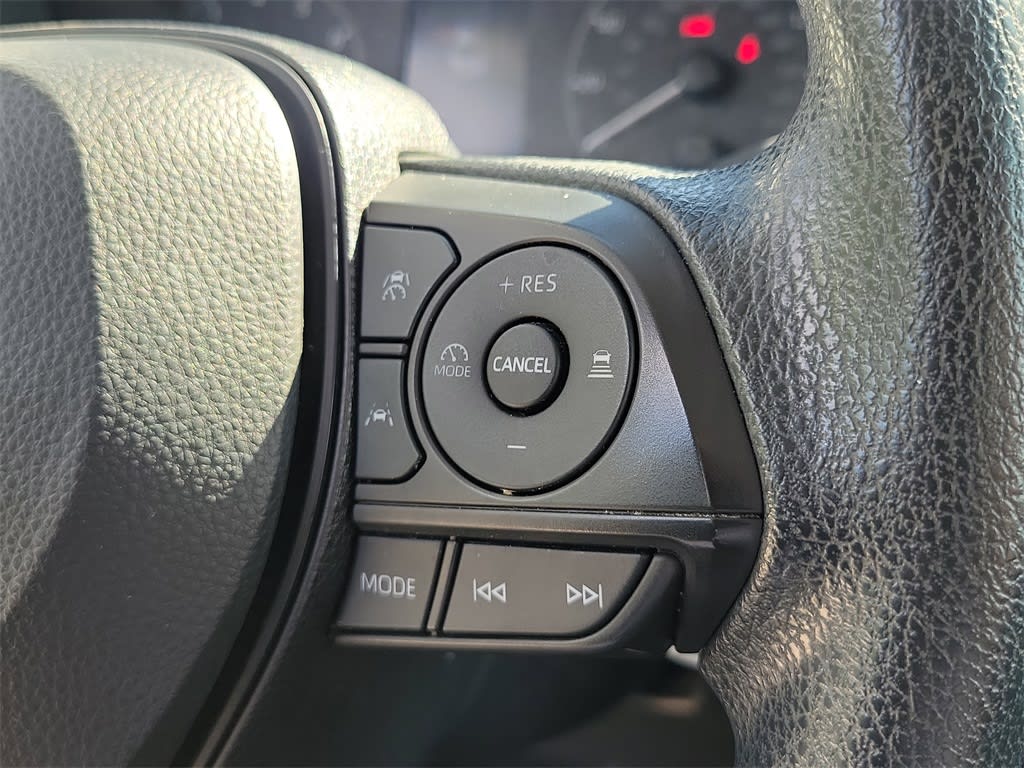 2023 Toyota Corolla LE 26