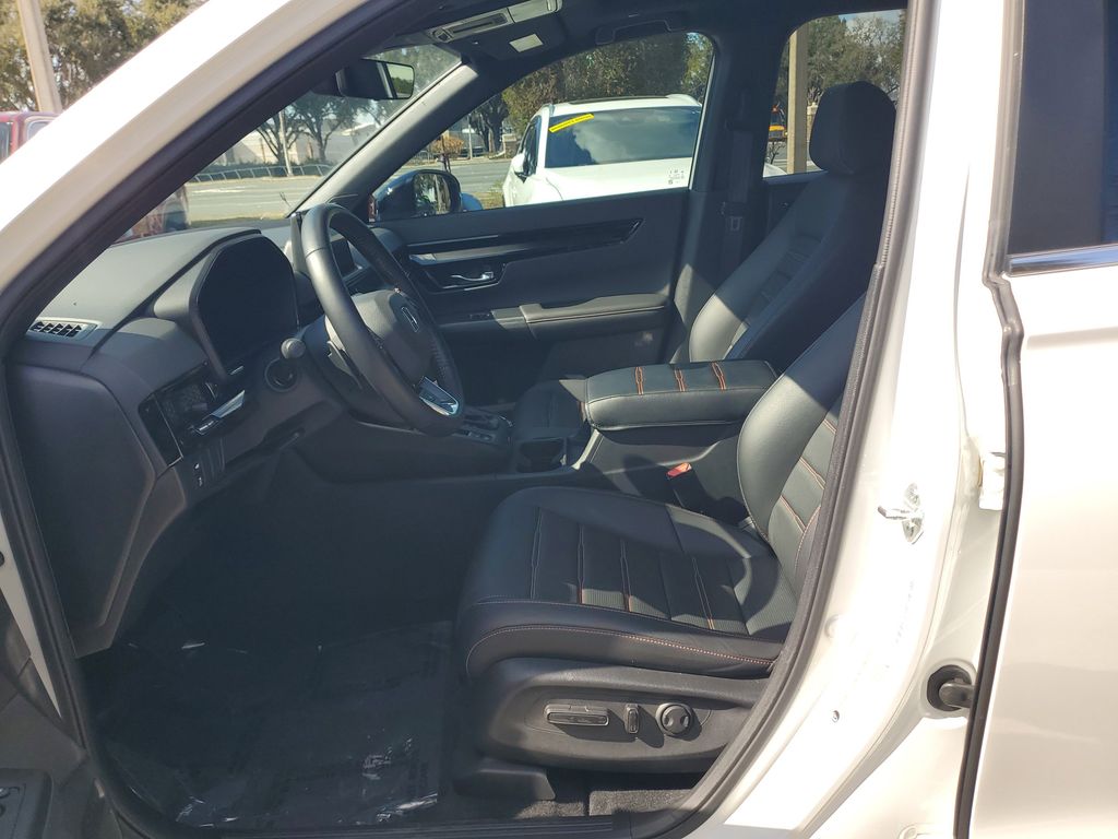 Thumbnail: 2025 Honda CR-V - 25