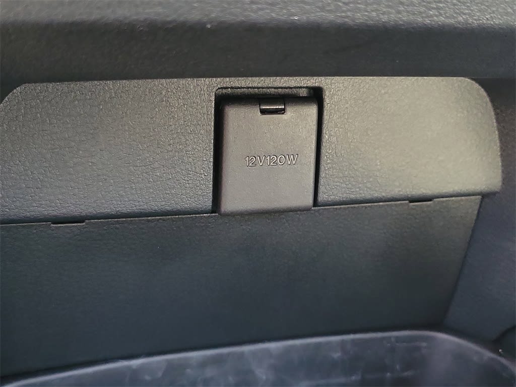 Thumbnail: 2024 Mazda CX-50 - 31