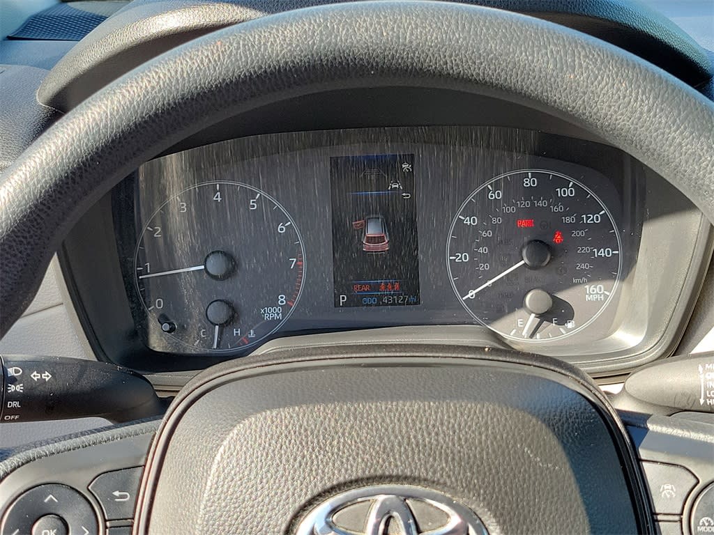 2023 Toyota Corolla Cross L 14