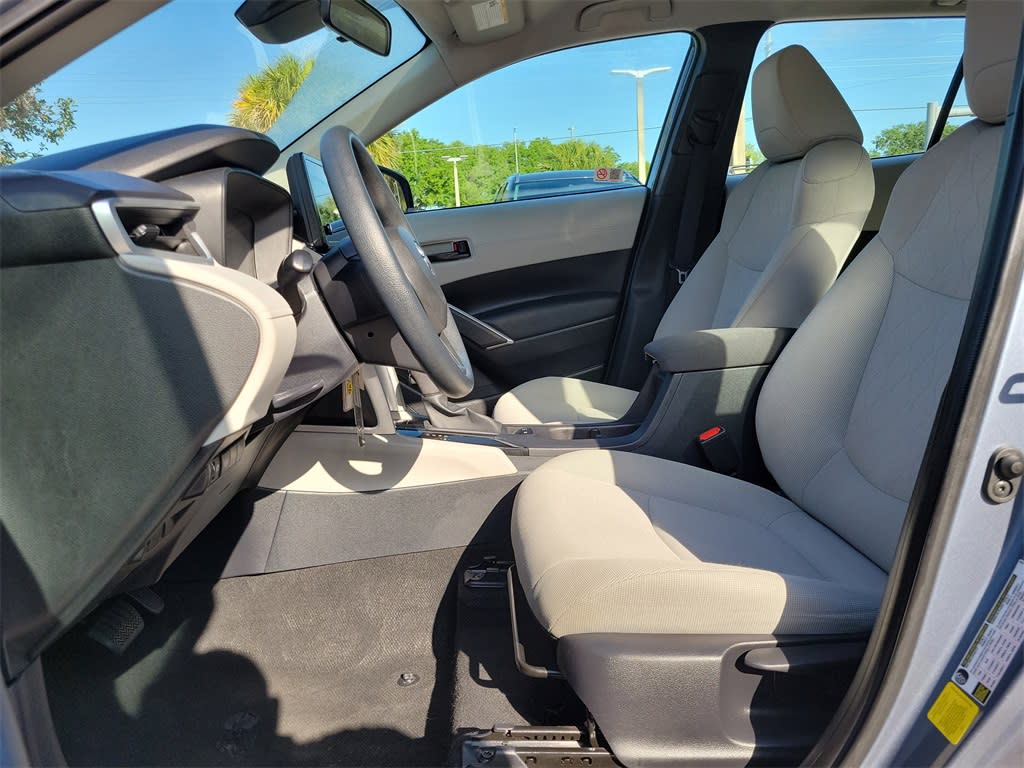 2023 Toyota Corolla Cross L 7