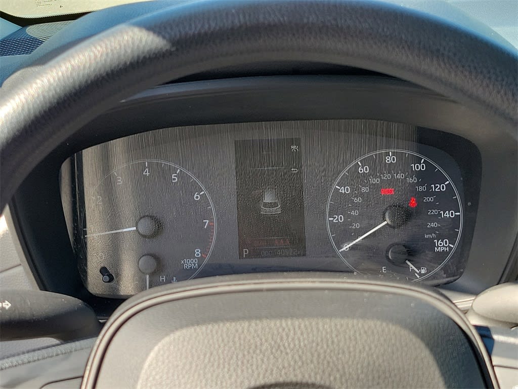 2023 Toyota Corolla Cross L 13